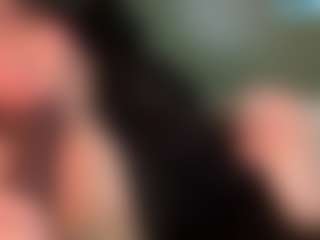 thickfreakylatina's Live Sex Cam Show