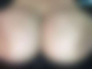 thickfreakylatina's Live Sex Cam Show