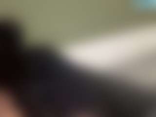 thickfreakylatina's Live Sex Cam Show