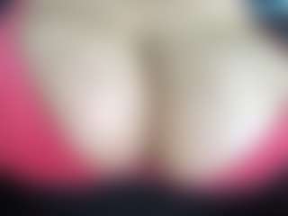thickfreakylatina's Live Sex Cam Show