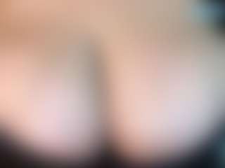 thickfreakylatina's Live Sex Cam Show