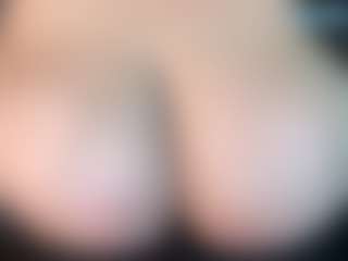 thickfreakylatina's Live Sex Cam Show