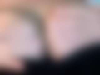 thickfreakylatina's Live Sex Cam Show