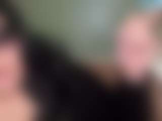 thickfreakylatina's Live Sex Cam Show