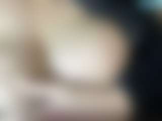 thickfreakylatina's Live Sex Cam Show