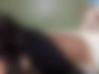 thickfreakylatina's Live Sex Cam Show