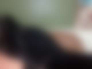 thickfreakylatina's Live Sex Cam Show