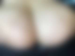 thickfreakylatina's Live Sex Cam Show