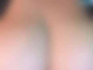 thickfreakylatina's Live Sex Cam Show