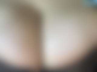 thickfreakylatina's Live Sex Cam Show