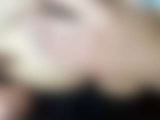 thickfreakylatina's Live Sex Cam Show