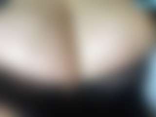 thickfreakylatina's Live Sex Cam Show