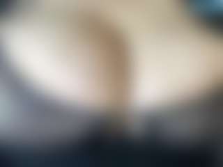 thickfreakylatina's Live Sex Cam Show