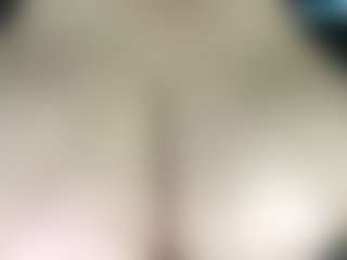 thickfreakylatina's Live Sex Cam Show