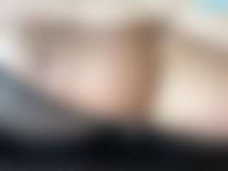 thickfreakylatina's Live Sex Cam Show