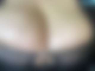 thickfreakylatina's Live Sex Cam Show