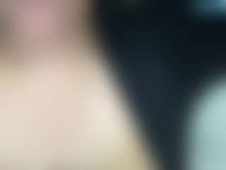 thickfreakylatina's Live Sex Cam Show