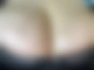 thickfreakylatina's Live Sex Cam Show