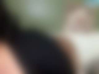 thickfreakylatina's Live Sex Cam Show
