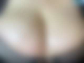 thickfreakylatina's Live Sex Cam Show