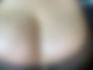 thickfreakylatina's Live Sex Cam Show