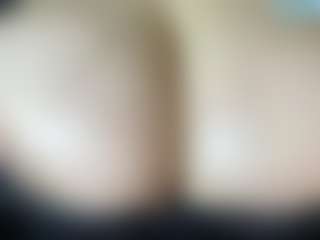 thickfreakylatina's Live Sex Cam Show