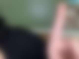 thickfreakylatina's Live Sex Cam Show