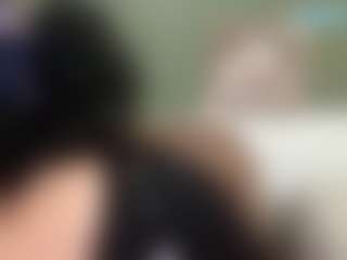 thickfreakylatina's Live Sex Cam Show