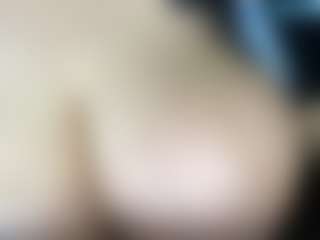 thickfreakylatina's Live Sex Cam Show
