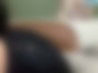 thickfreakylatina's Live Sex Cam Show