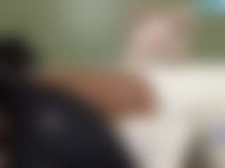 thickfreakylatina's Live Sex Cam Show