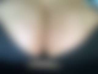 thickfreakylatina's Live Sex Cam Show