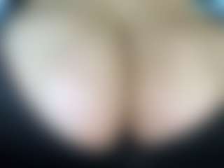 thickfreakylatina's Live Sex Cam Show