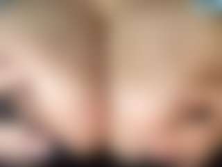 thickfreakylatina's Live Sex Cam Show