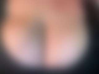 thickfreakylatina's Live Sex Cam Show