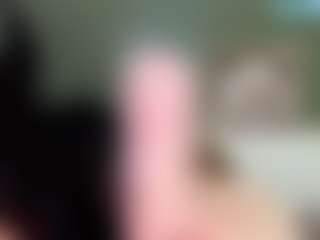 thickfreakylatina's Live Sex Cam Show
