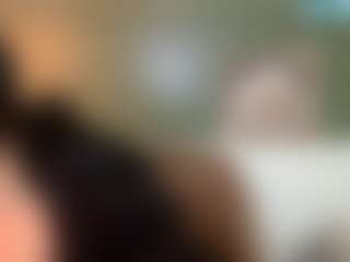 thickfreakylatina's Live Sex Cam Show