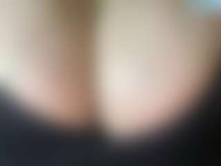 thickfreakylatina's Live Sex Cam Show