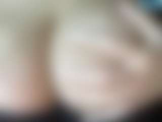 thickfreakylatina's Live Sex Cam Show