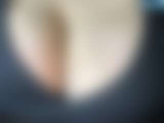 thickfreakylatina's Live Sex Cam Show