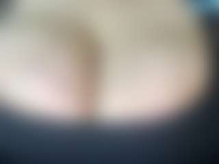 thickfreakylatina's Live Sex Cam Show