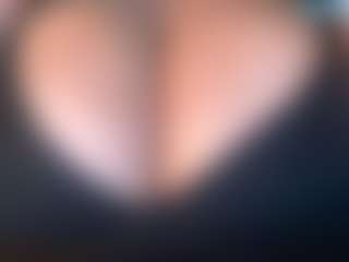 thickfreakylatina's Live Sex Cam Show
