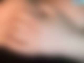 thickfreakylatina's Live Sex Cam Show