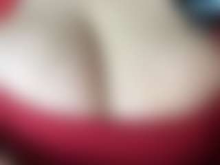 thickfreakylatina's Live Sex Cam Show