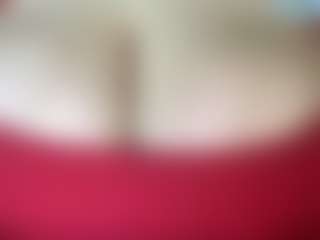 thickfreakylatina's Live Sex Cam Show