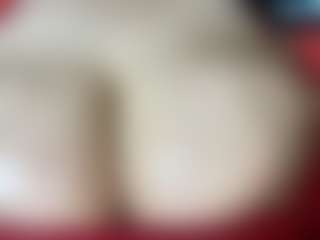 Live cam show with thickfreakylatina - Tease Big Tits on Soda Cam