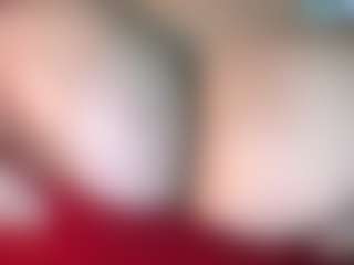 thickfreakylatina's Live Sex Cam Show