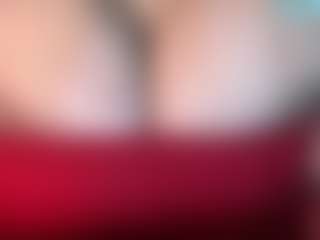 thickfreakylatina's Live Sex Cam Show