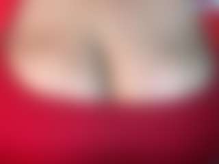 thickfreakylatina's Live Sex Cam Show