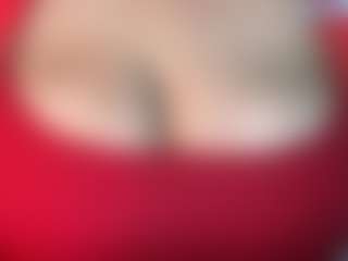 thickfreakylatina's Live Sex Cam Show